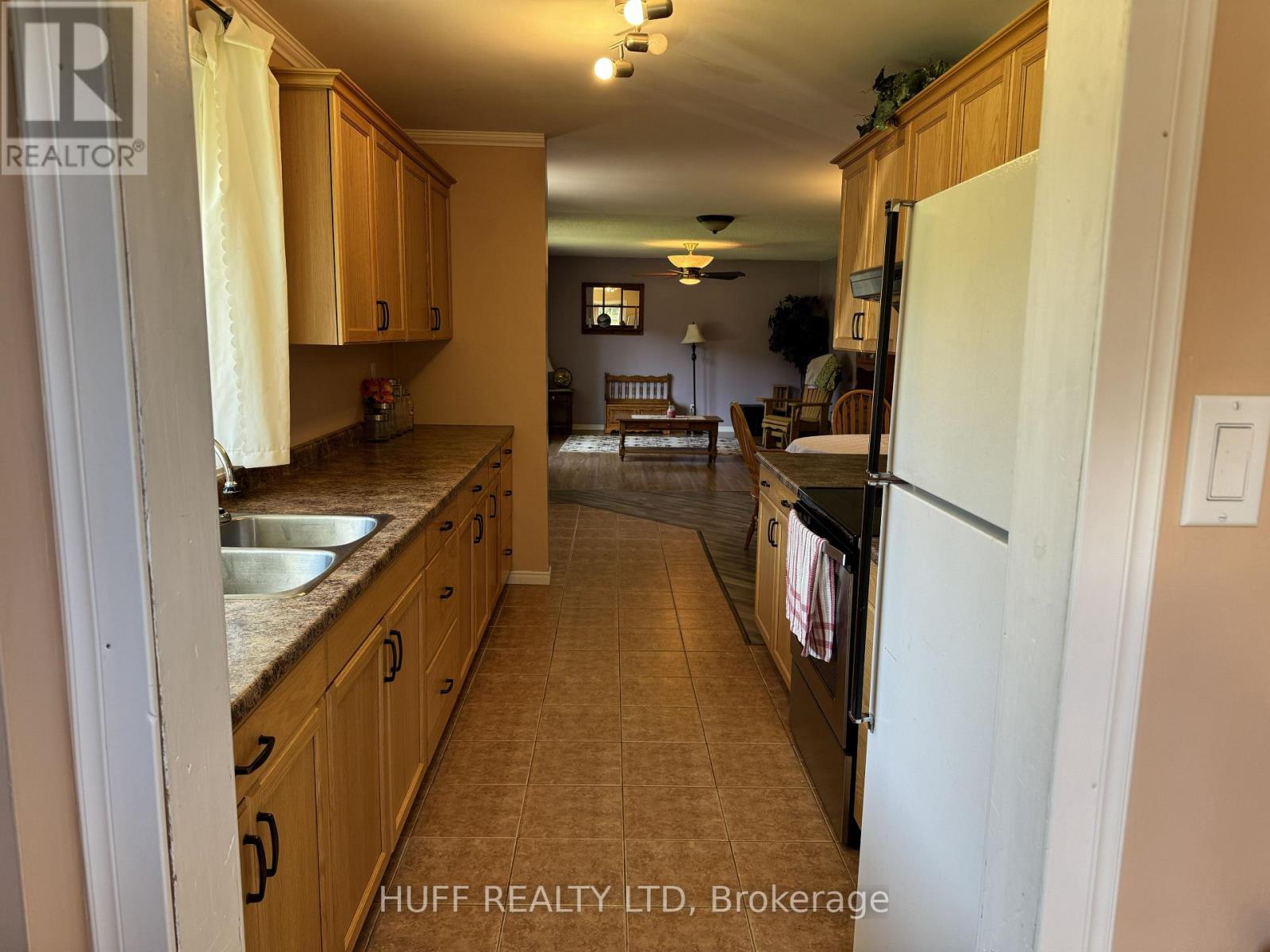 327045 HIGHWAY 560 HIGHWAY - 6