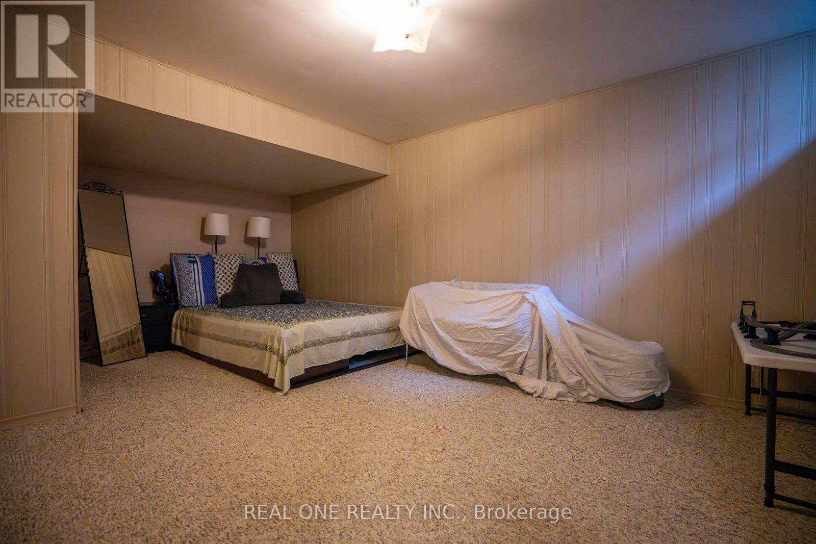 #2 407 KEATS WAY - 16
