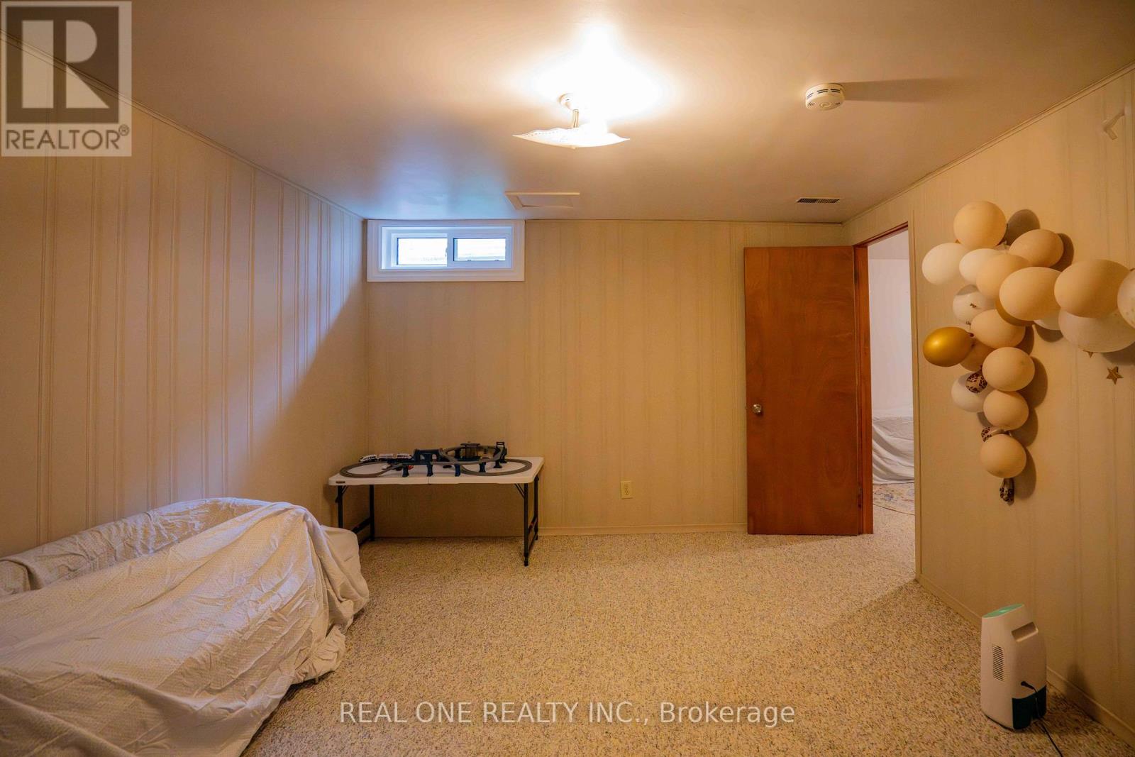 #2 407 KEATS WAY - 17