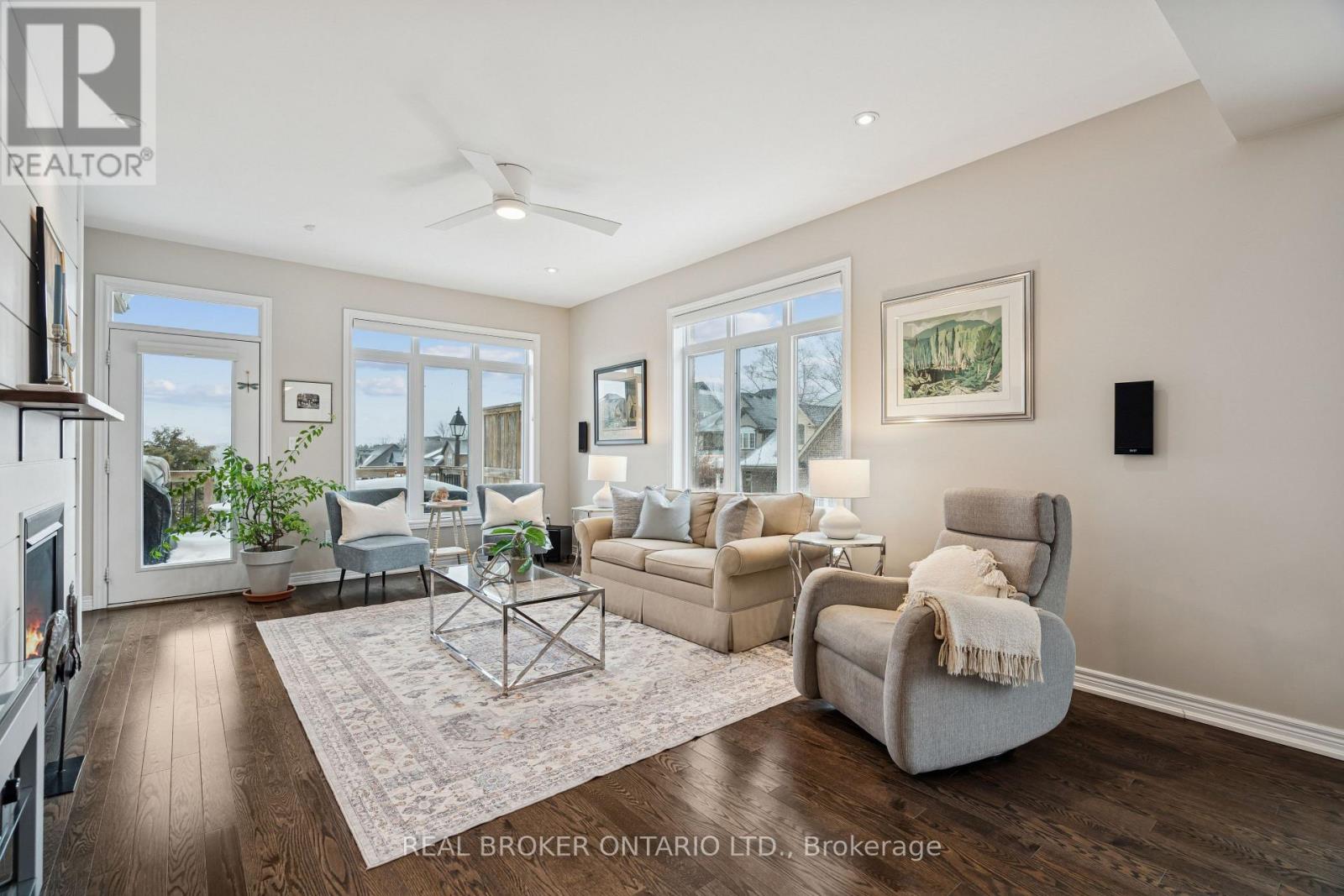 10 CHESTNUT DRIVE - 14