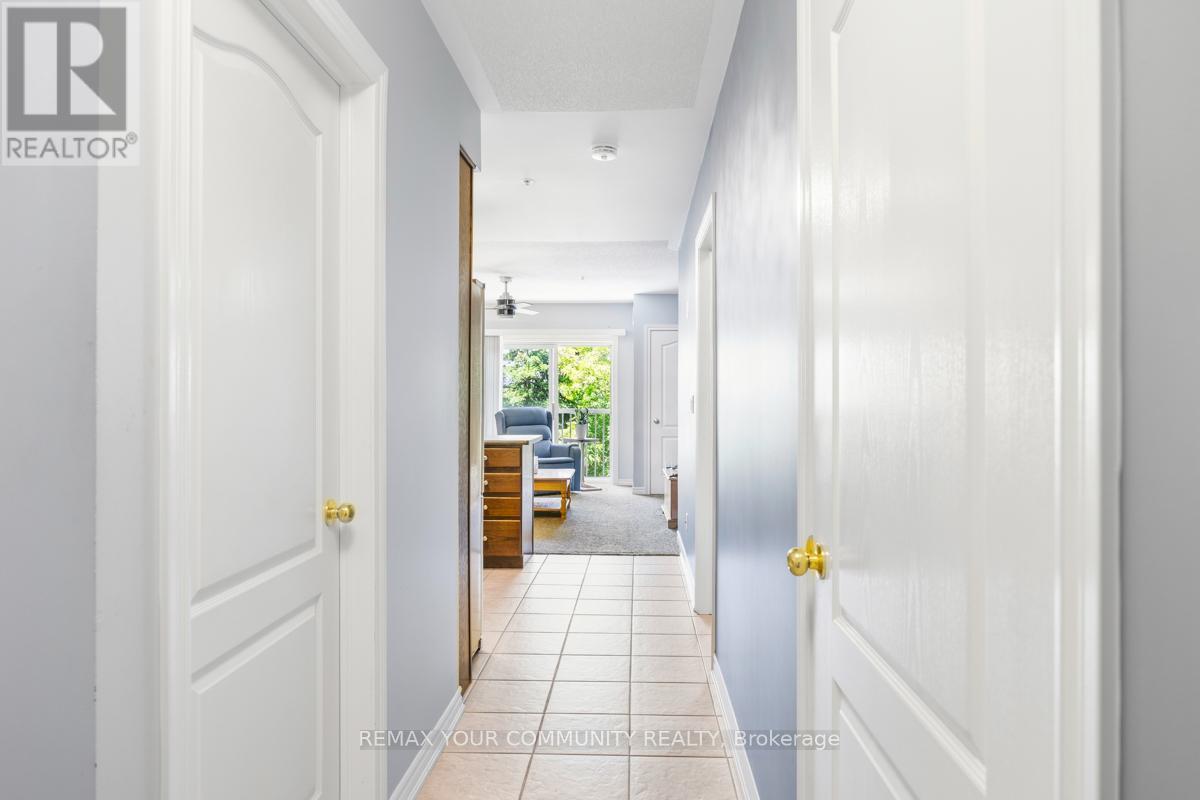 #206 112 SIMCOE ROAD - 8
