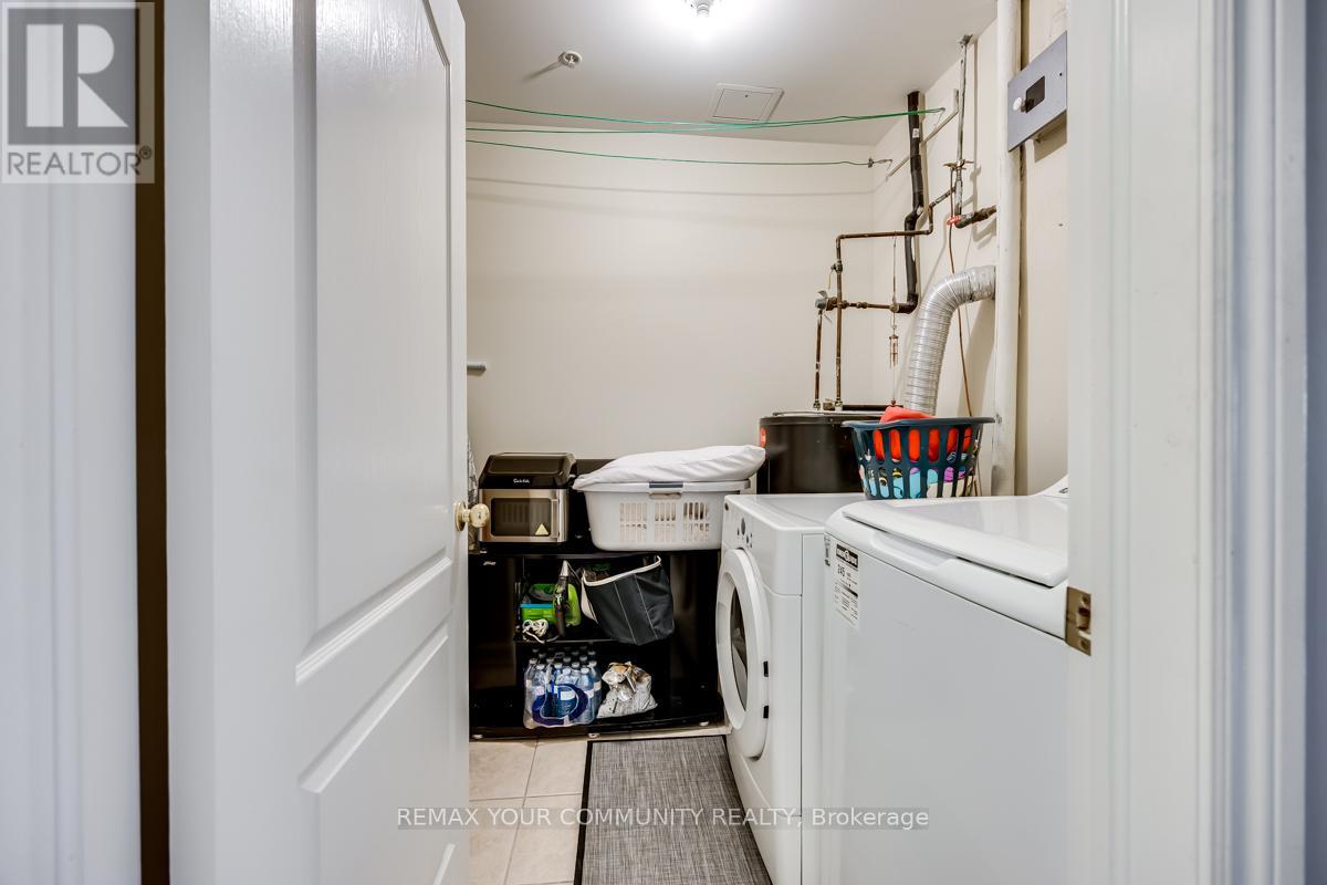 #206 112 SIMCOE ROAD - 19