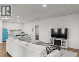 629 Almandine Court, Kelowna, BC V1W4Z5 Photo 65