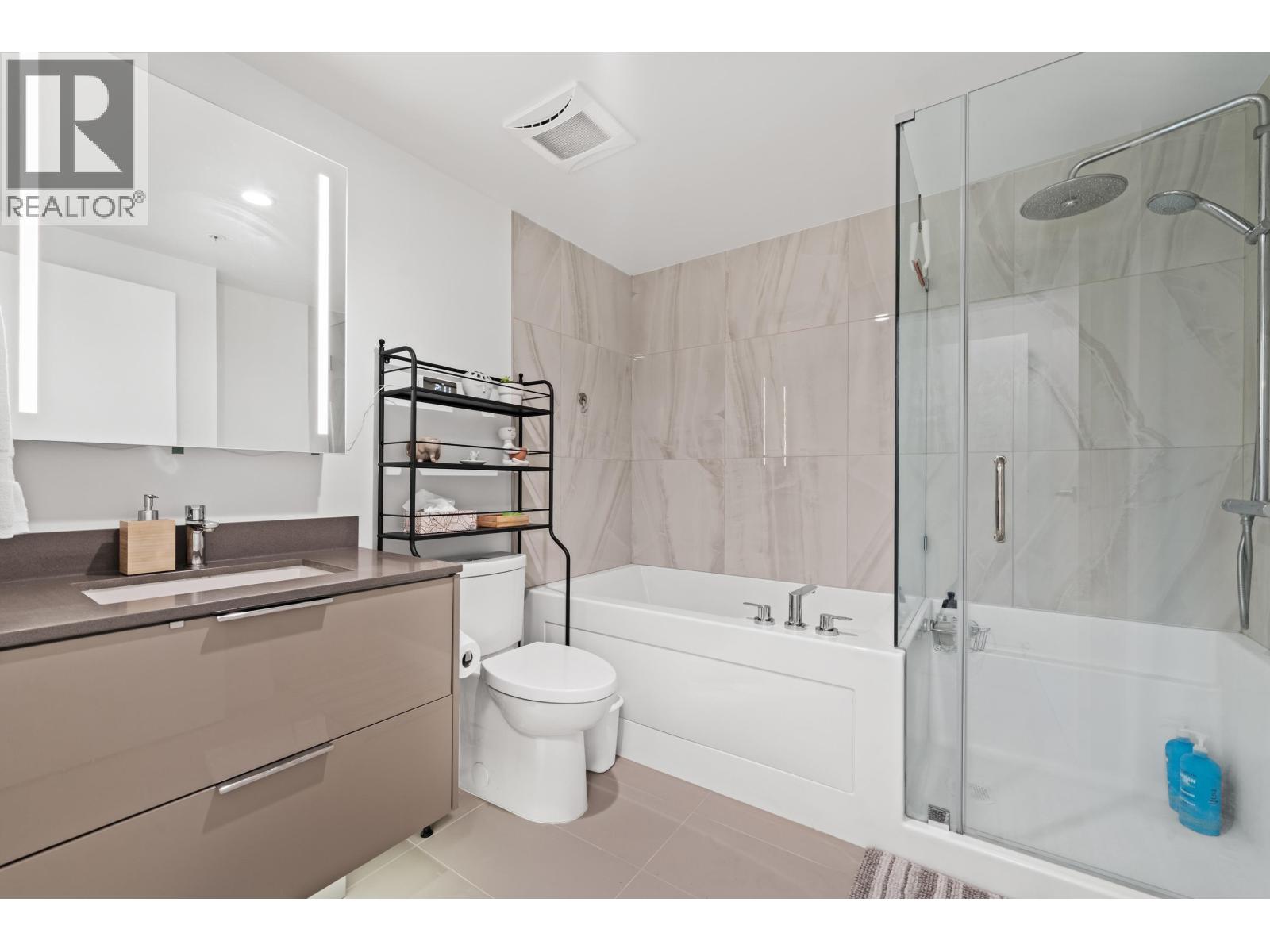807 1401 HUNTER STREET — main photo