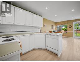 3 1370 Riverwood Gate, Port Coquitlam, BC V3B7V7 Photo 6