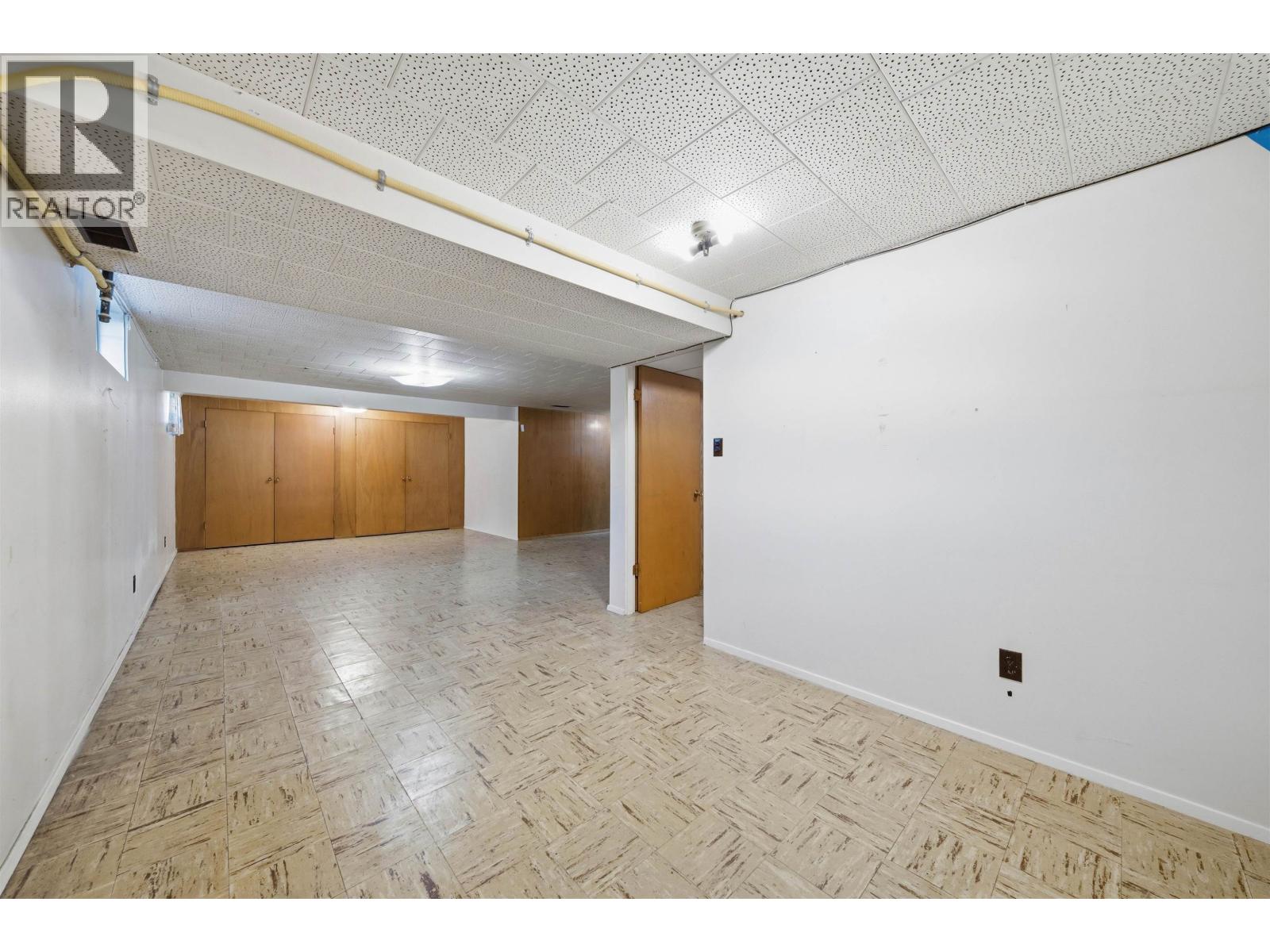 937 CHESTNUT STREET, New Westminster