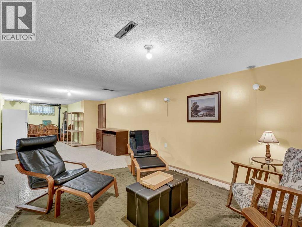 174 McCutcheon Drive NW - 32