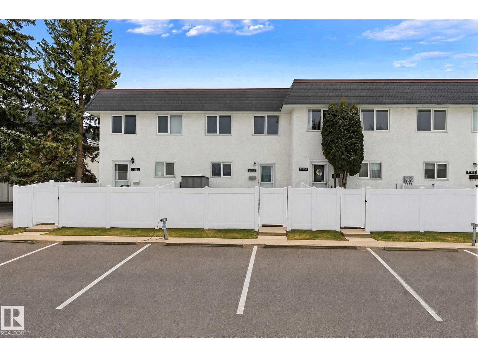 11365 22 AV NW - 25