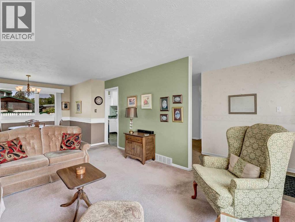 174 McCutcheon Drive NW - 10