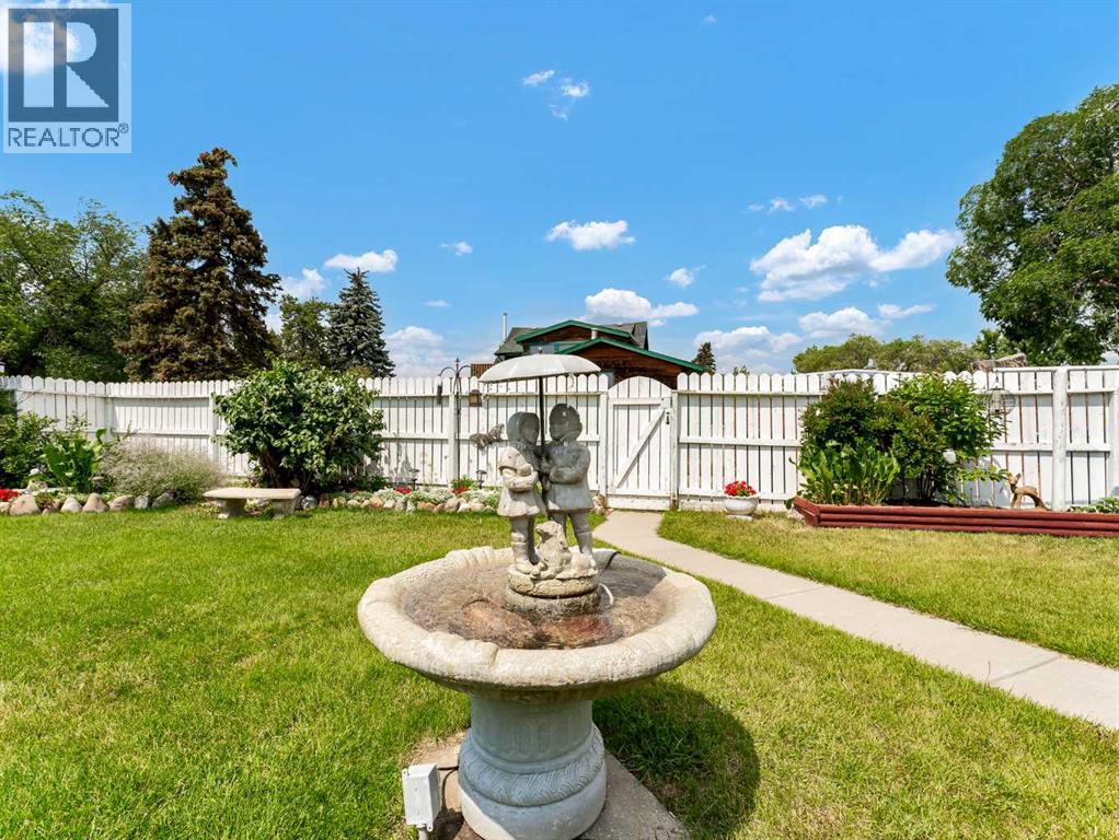 174 McCutcheon Drive NW - 48
