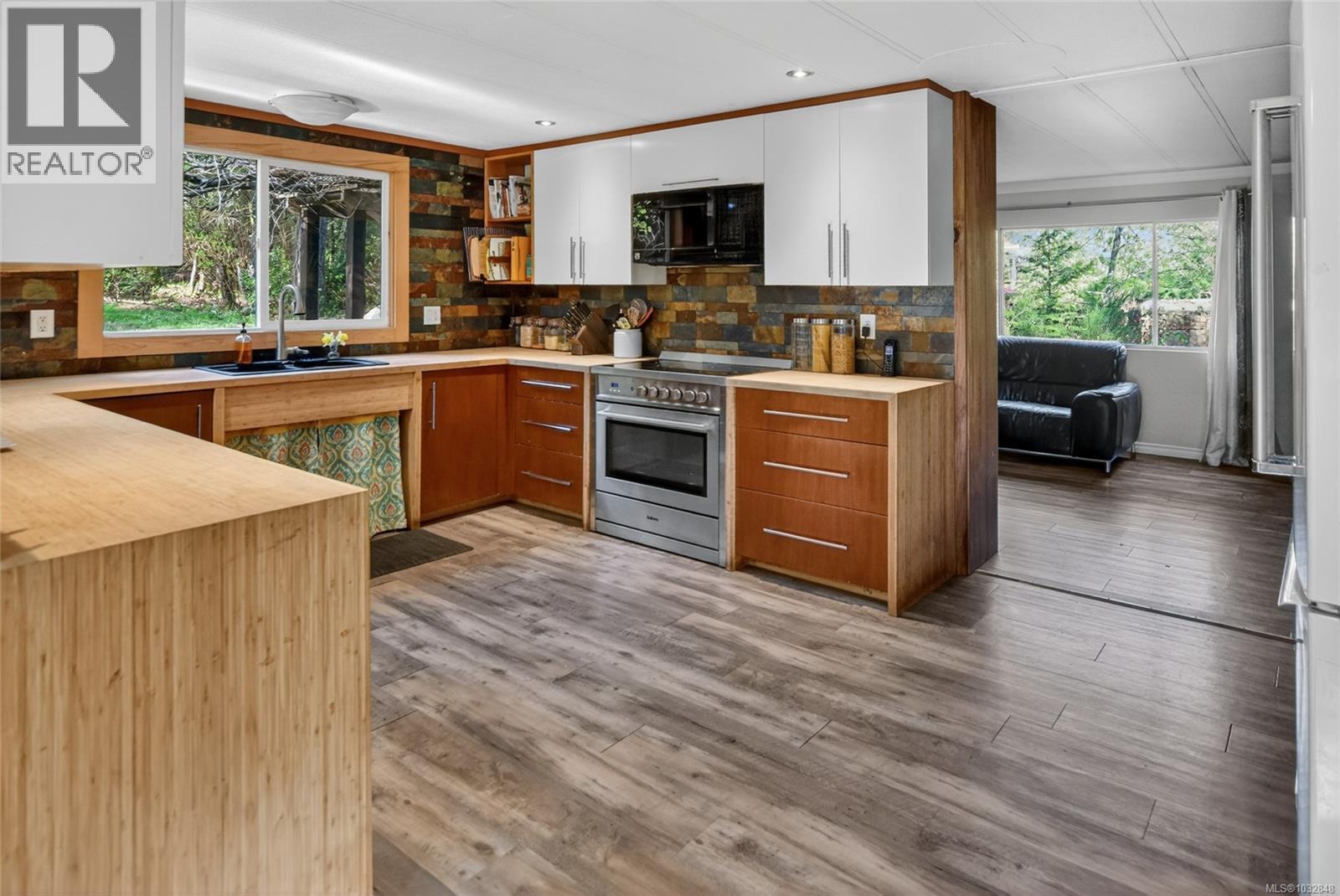 1208 North Rd - 17