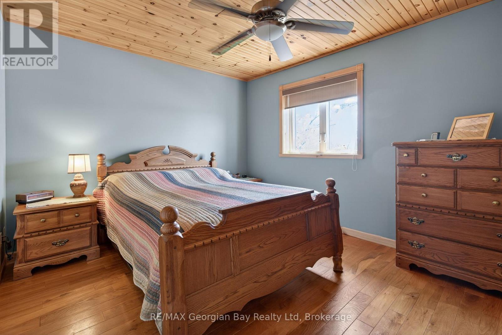 185 PICNIC ISLAND ROAD - 19