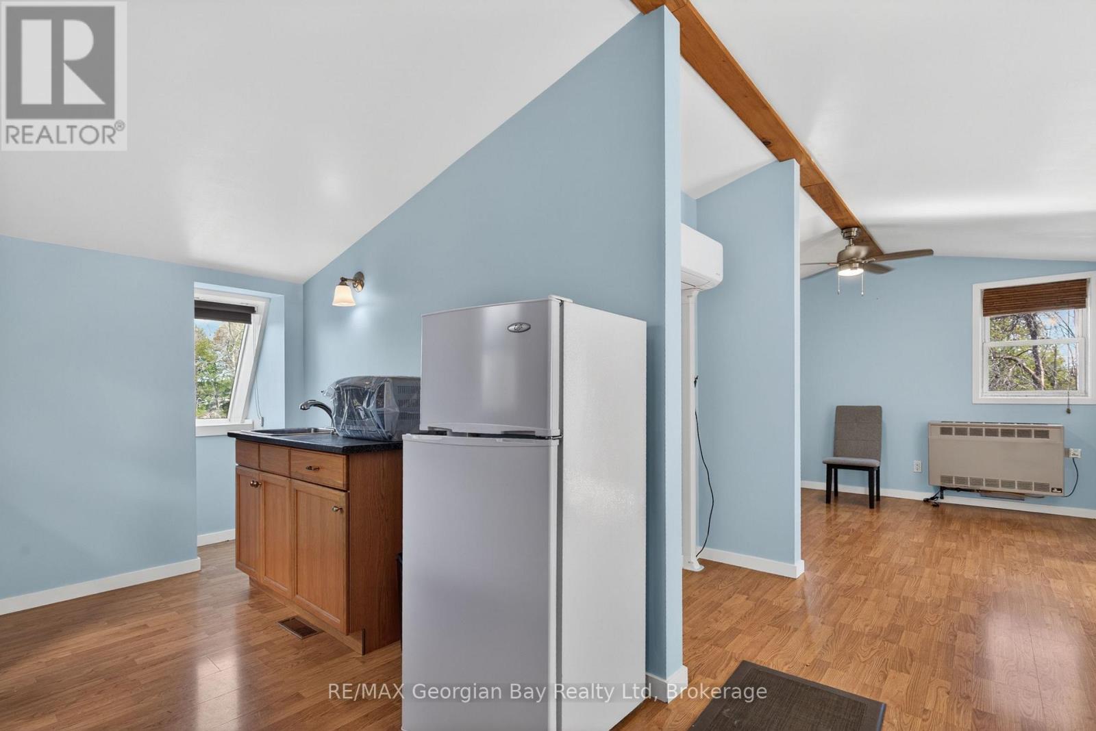 185 PICNIC ISLAND ROAD - 28