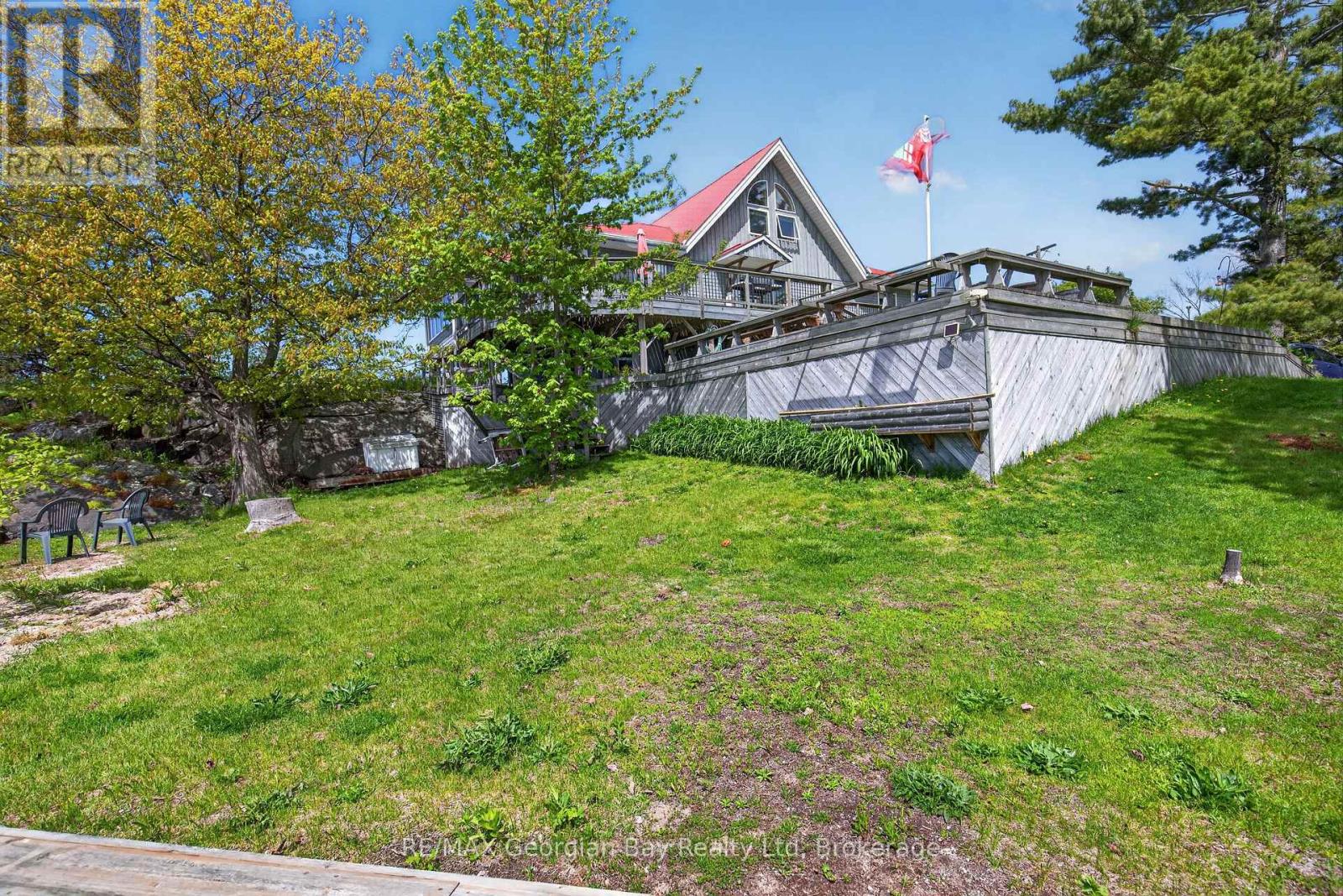 185 PICNIC ISLAND ROAD - 40