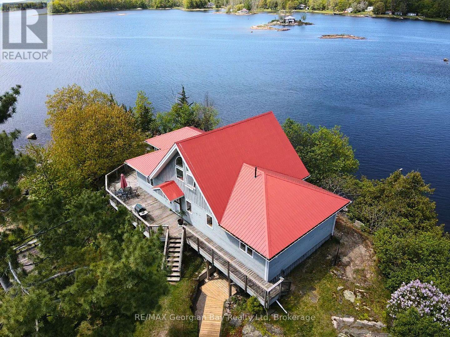 185 PICNIC ISLAND ROAD - 42