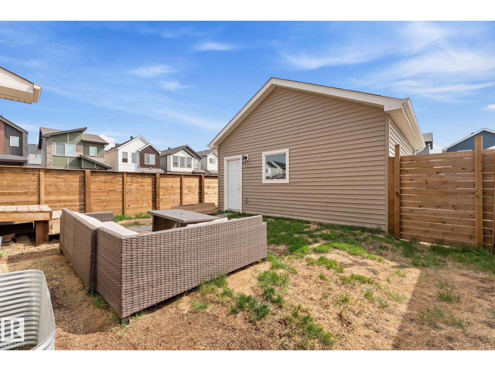17355 6 ST NE - 38