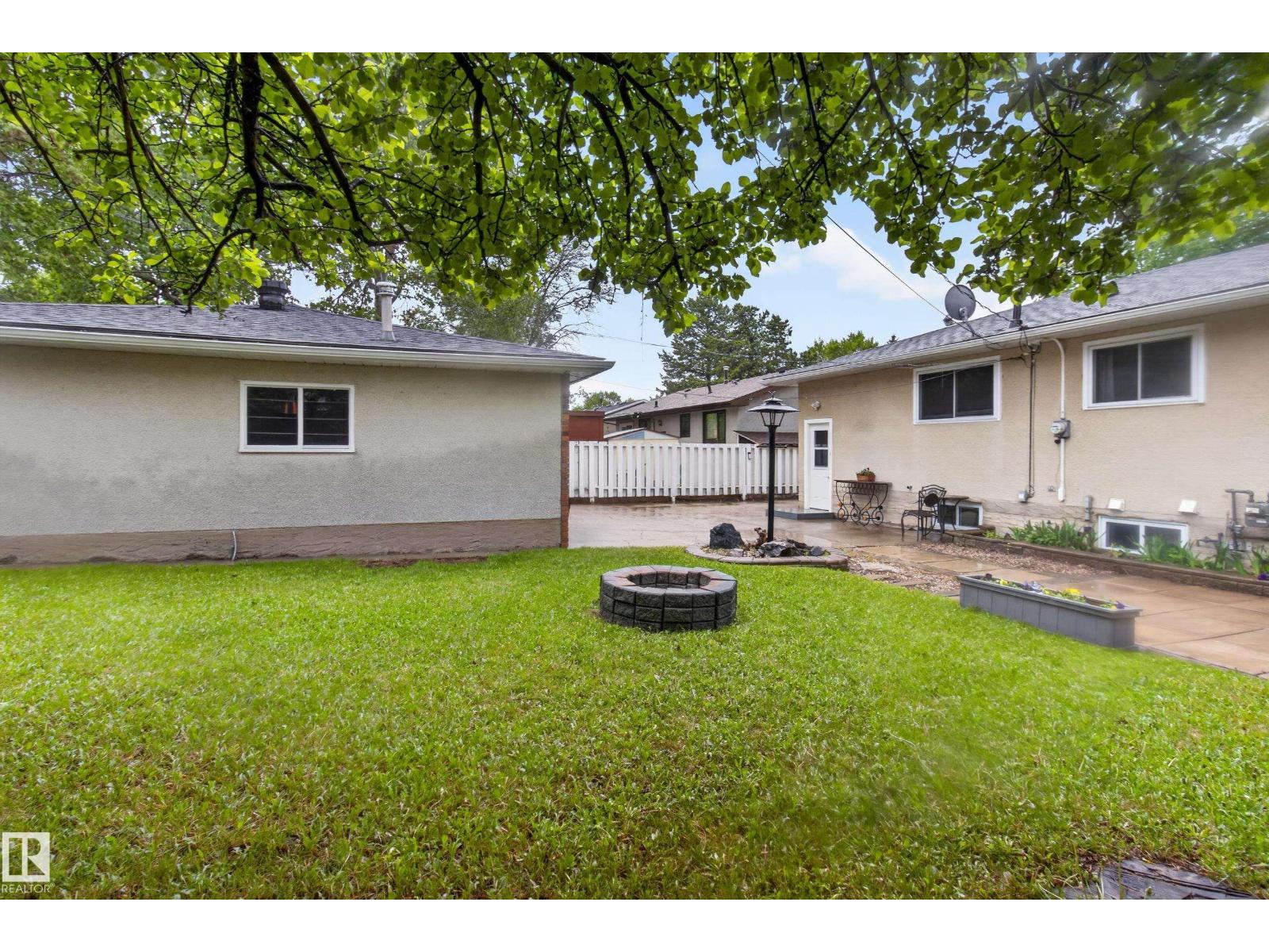302 FIR ST - 57
