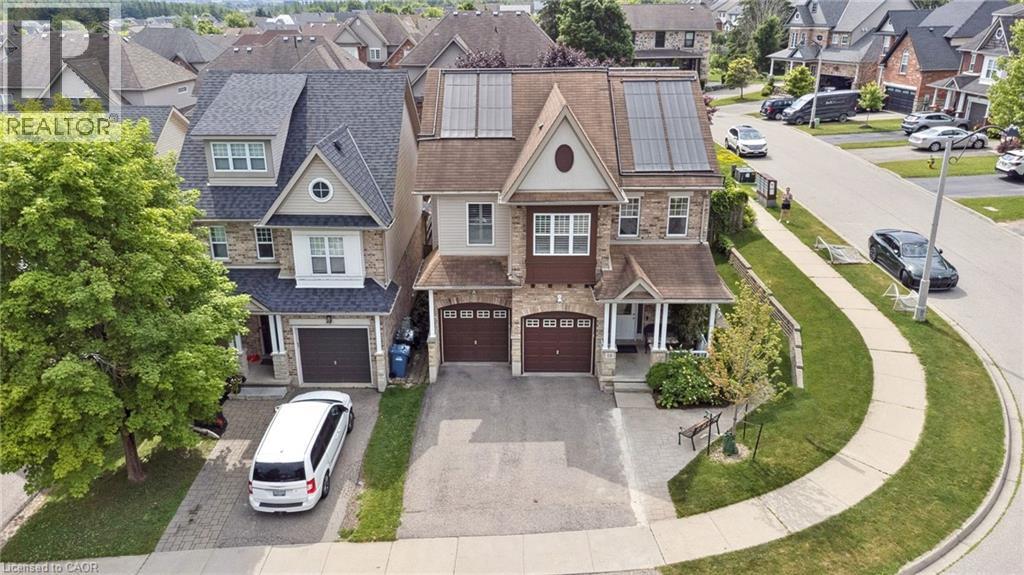 18 GEDDES Crescent - 3