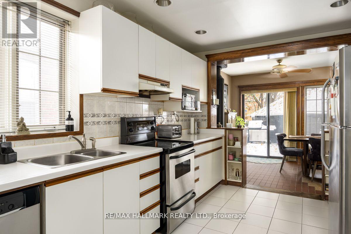 22 AIRLEY CRESCENT - 6