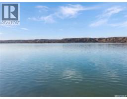 208-210 Criddle Avenue, Crooked Lake, SK S0G1E0 Photo 33