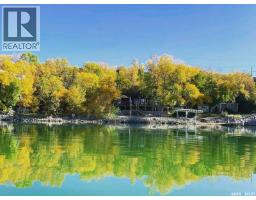 208-210 Criddle Avenue, Crooked Lake, SK S0G1E0 Photo 36