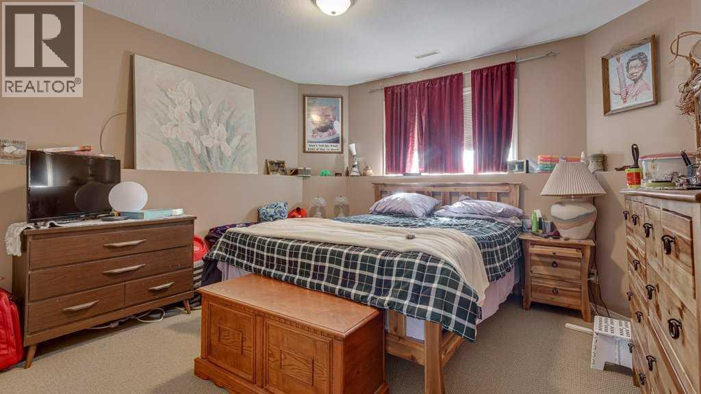 143 Ackerman Crescent - 30