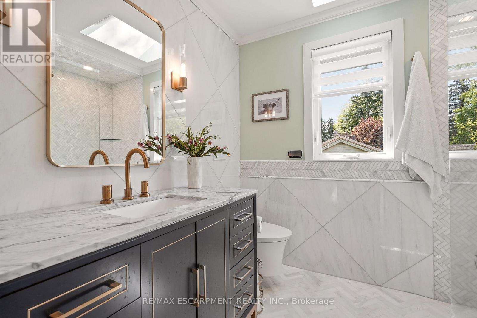 600 DEBORAH CRESCENT - 12