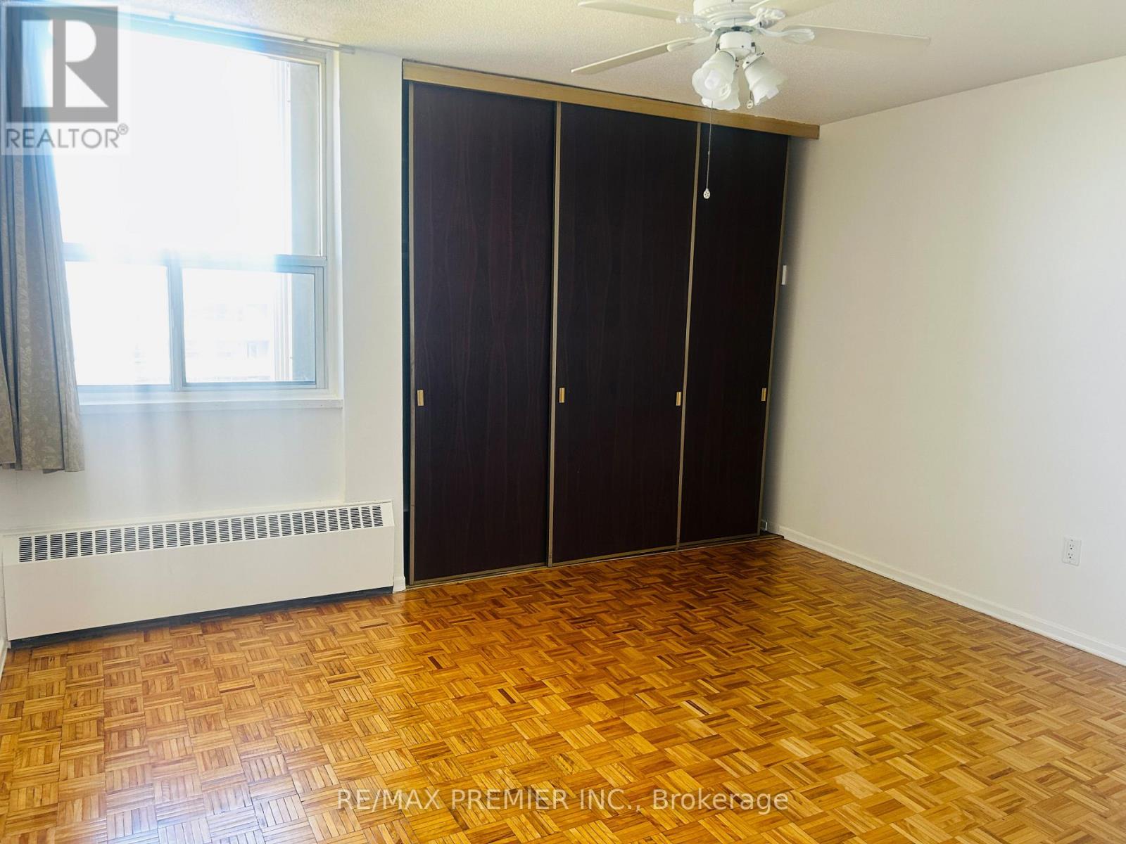 #2004 1455 LAWRENCE AVENUE W - 17