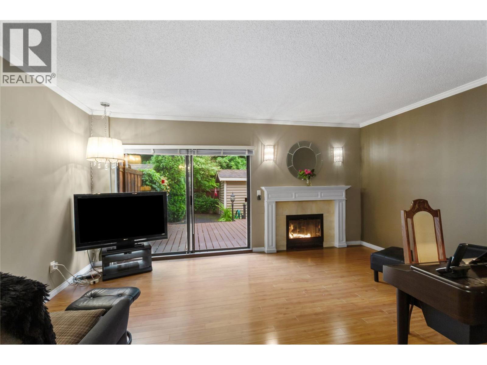14 1141 EAGLERIDGE DRIVE — photo 3