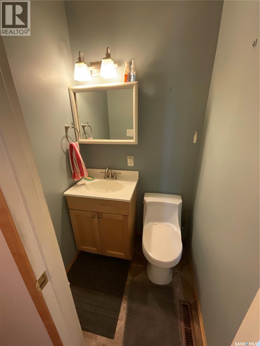 207 7th STREET S - 12