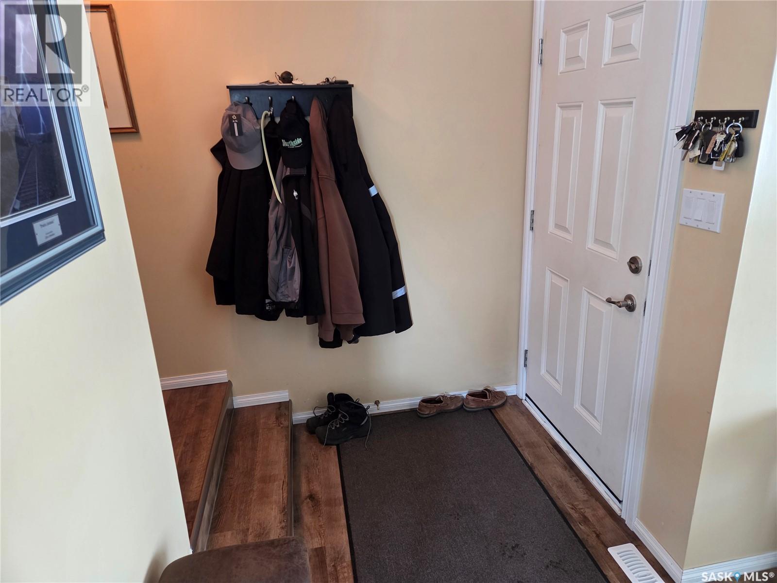 754 Golburn CRESCENT — photo 10