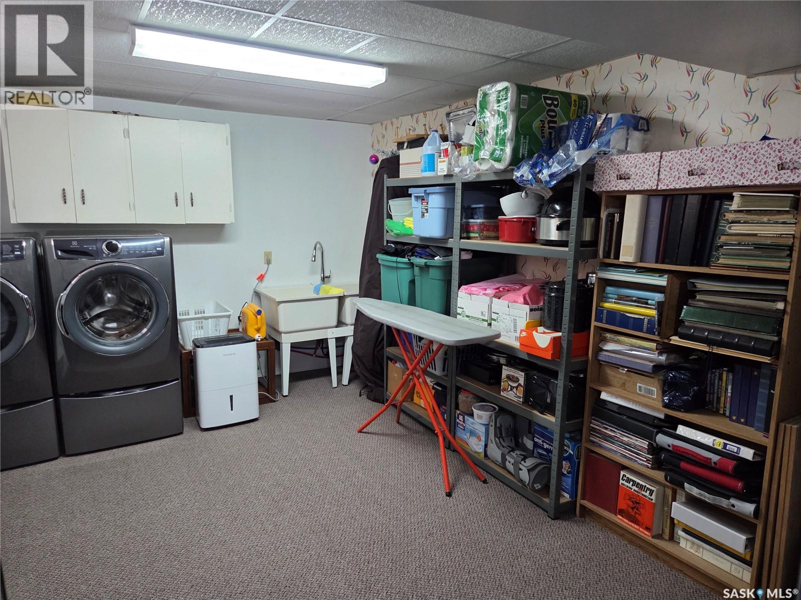 754 Golburn CRESCENT — photo 34