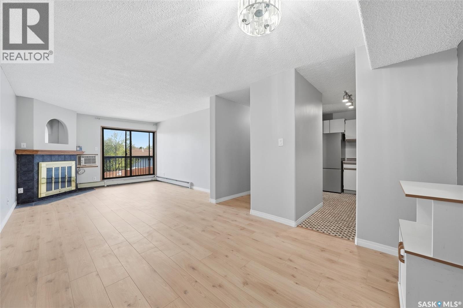 #202 345 Kingsmere BOULEVARD - 14