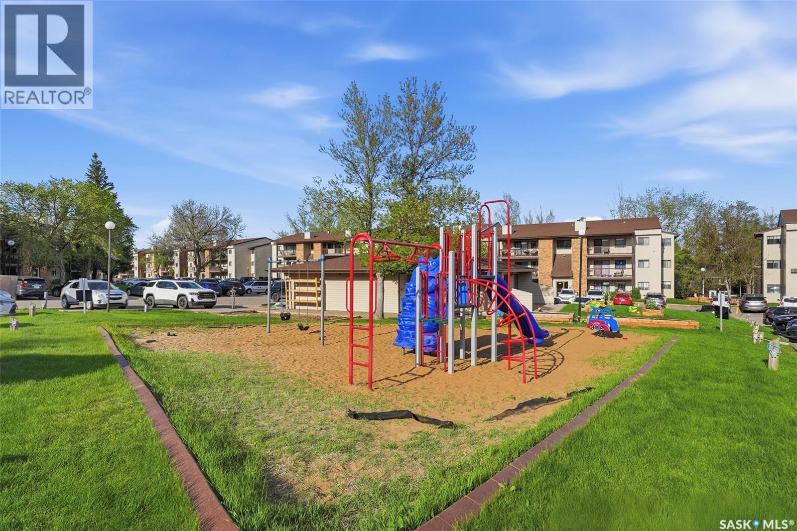 #202 345 Kingsmere BOULEVARD - 30
