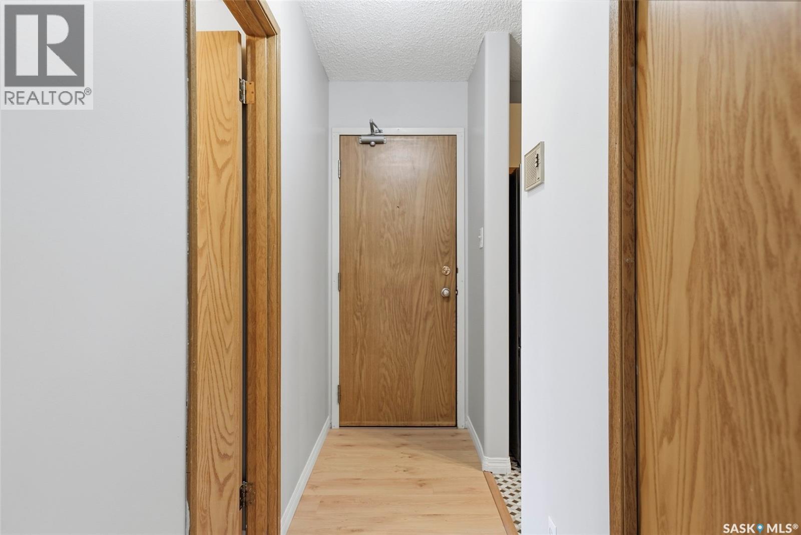 #202 345 Kingsmere BOULEVARD - 5