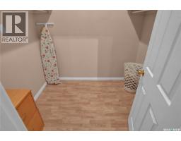 208 1901 Victoria Avenue, Regina, SK S4P3R4 Photo 20