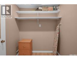 208 1901 Victoria Avenue, Regina, SK S4P3R4 Photo 21