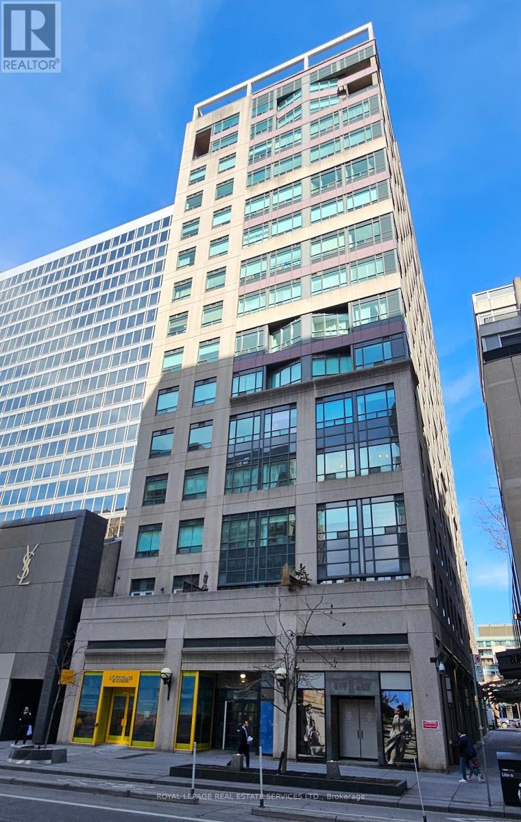 Listing photo of 306 - 102 BLOOR STREET W
