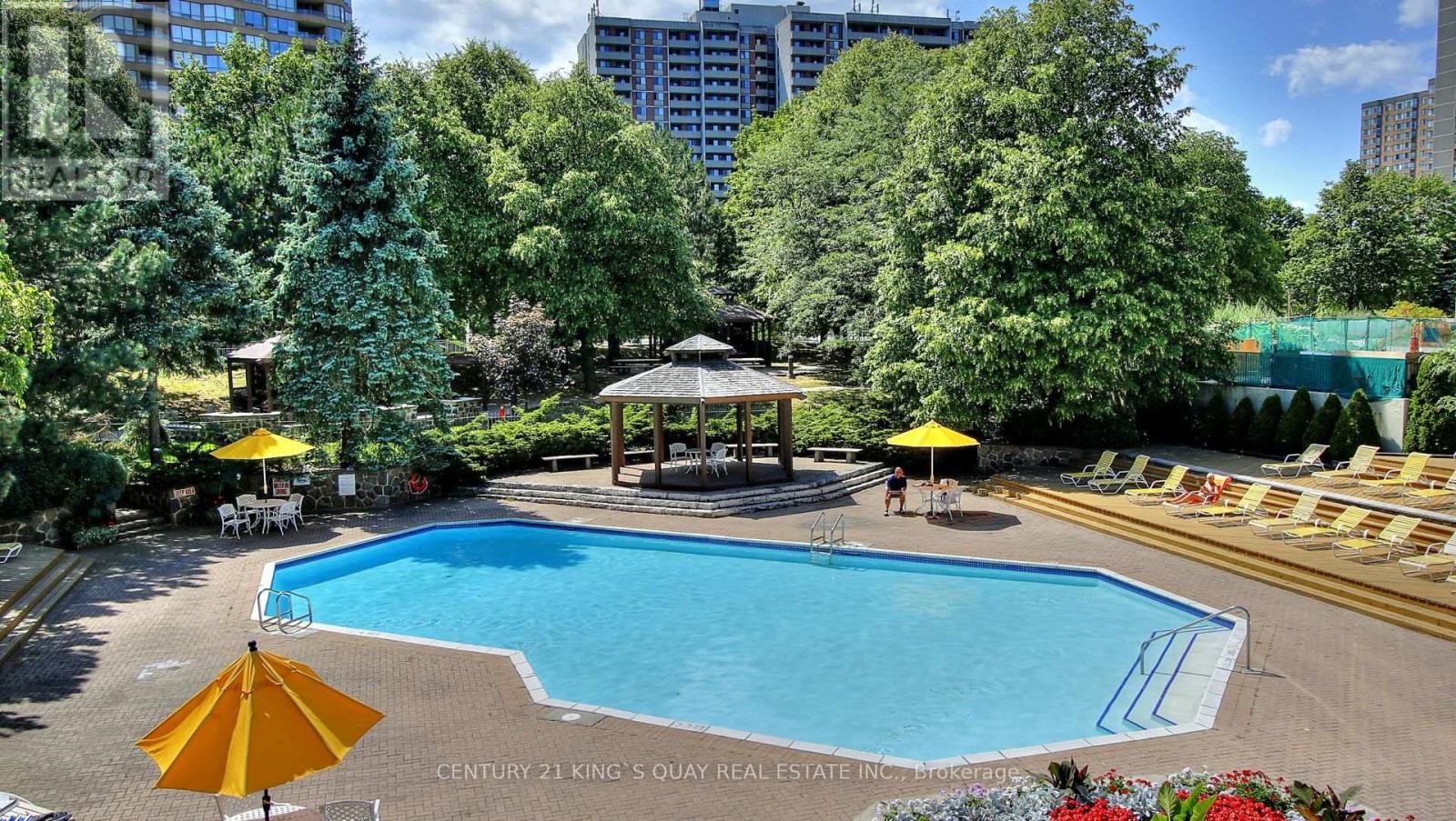 #1732 25 BAMBURGH CIRCLE - 28