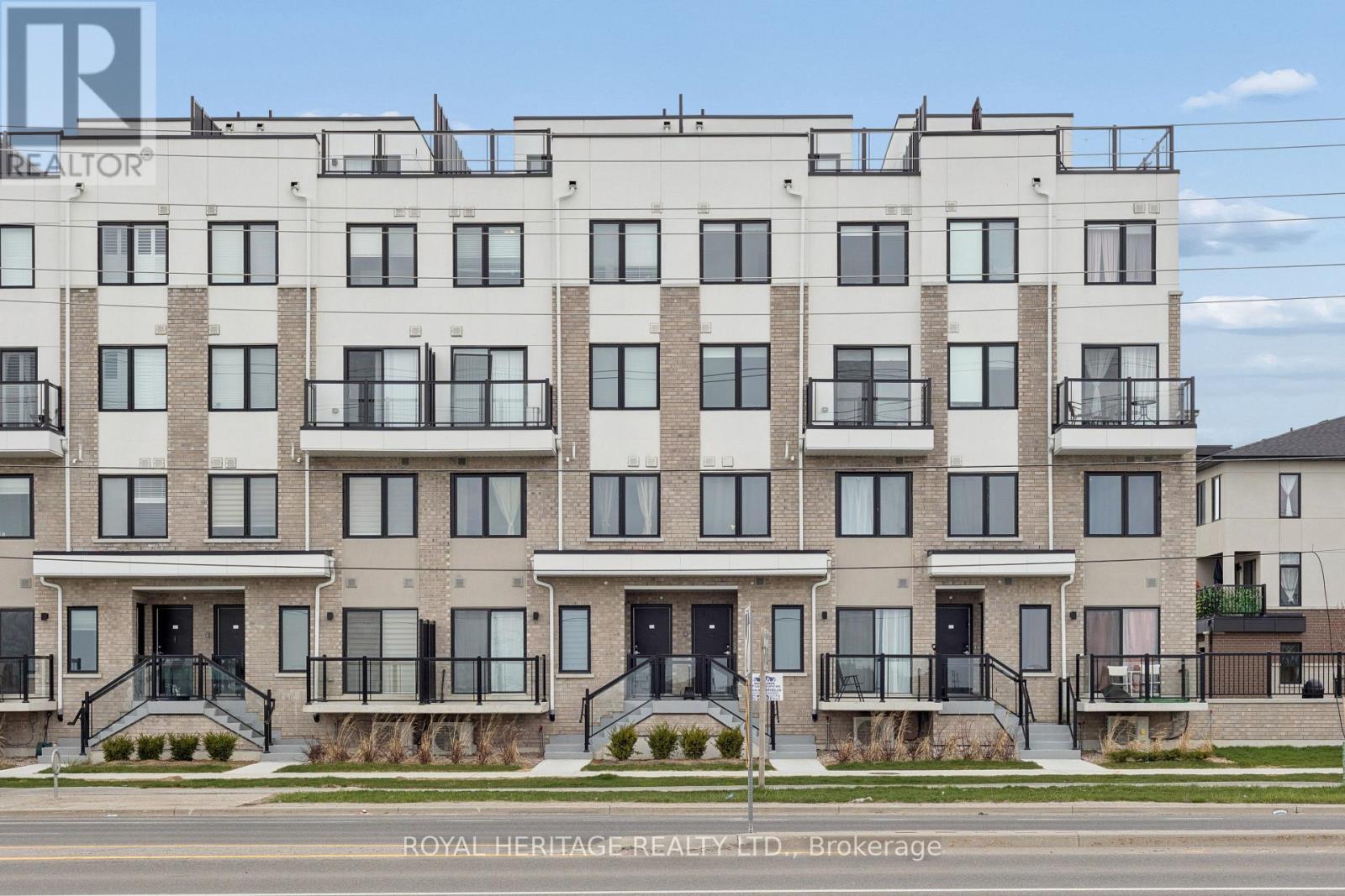 #206 1695 DERSAN STREET - 2