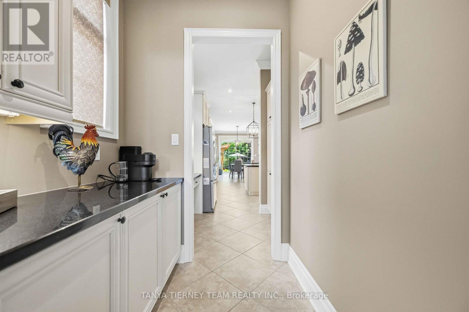 25 MONTANA CRESCENT - 13