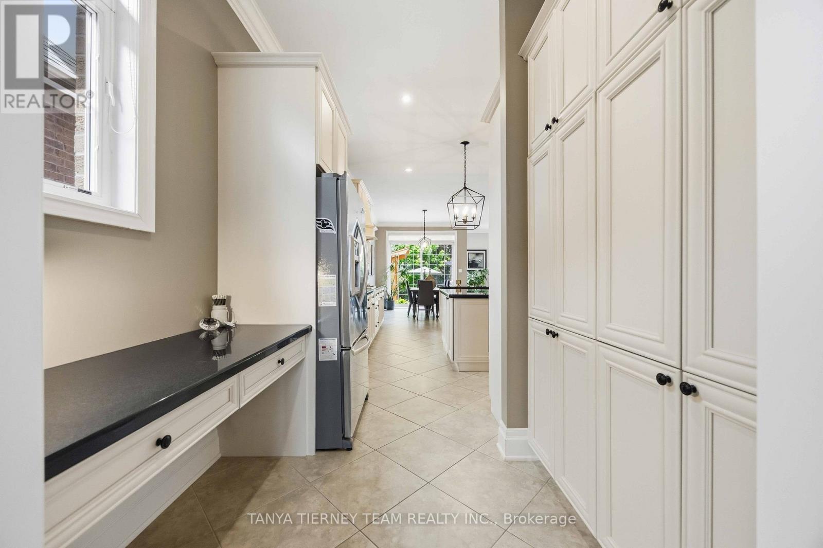 25 MONTANA CRESCENT - 14