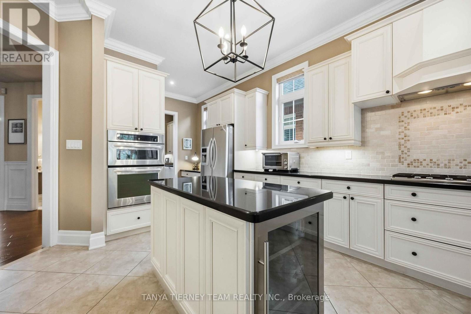 25 MONTANA CRESCENT - 17