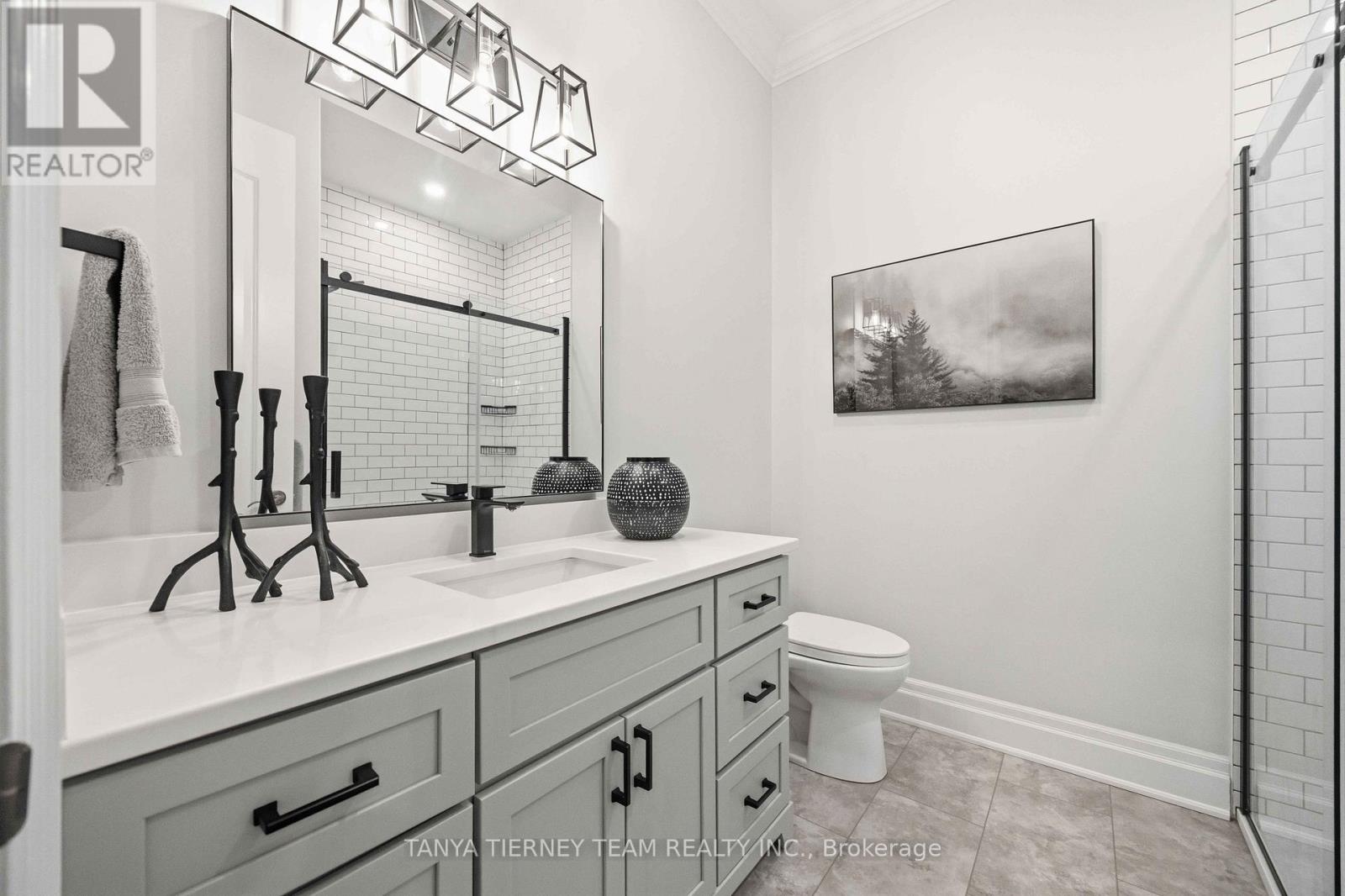 25 MONTANA CRESCENT - 35