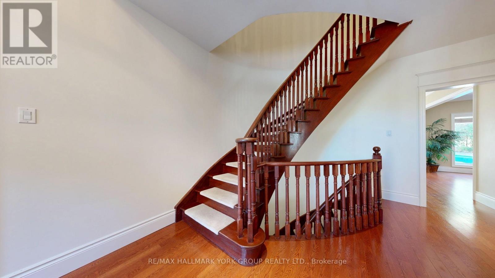 400 COVENTRY HILL TRAIL - 22