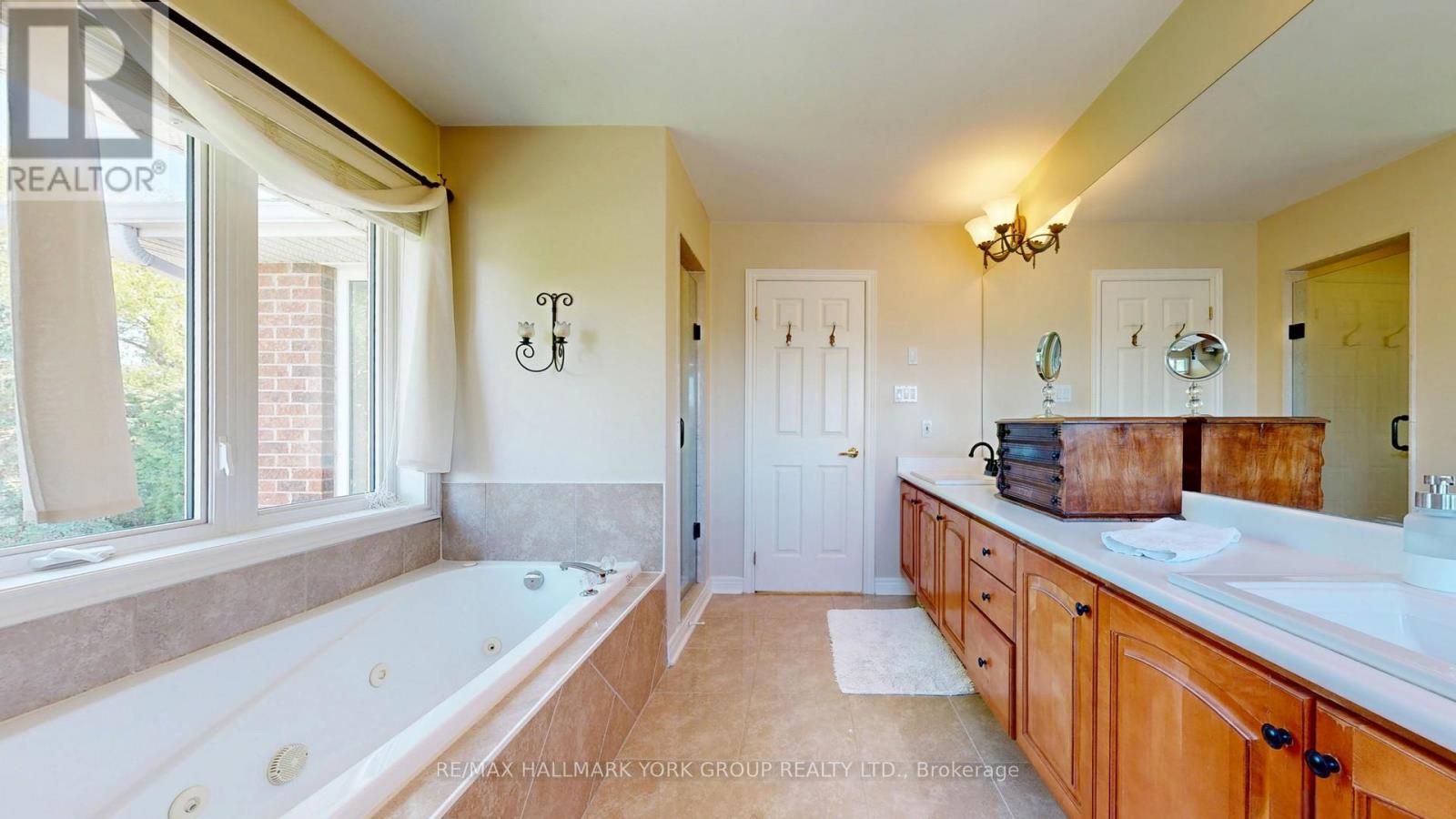 400 COVENTRY HILL TRAIL - 26