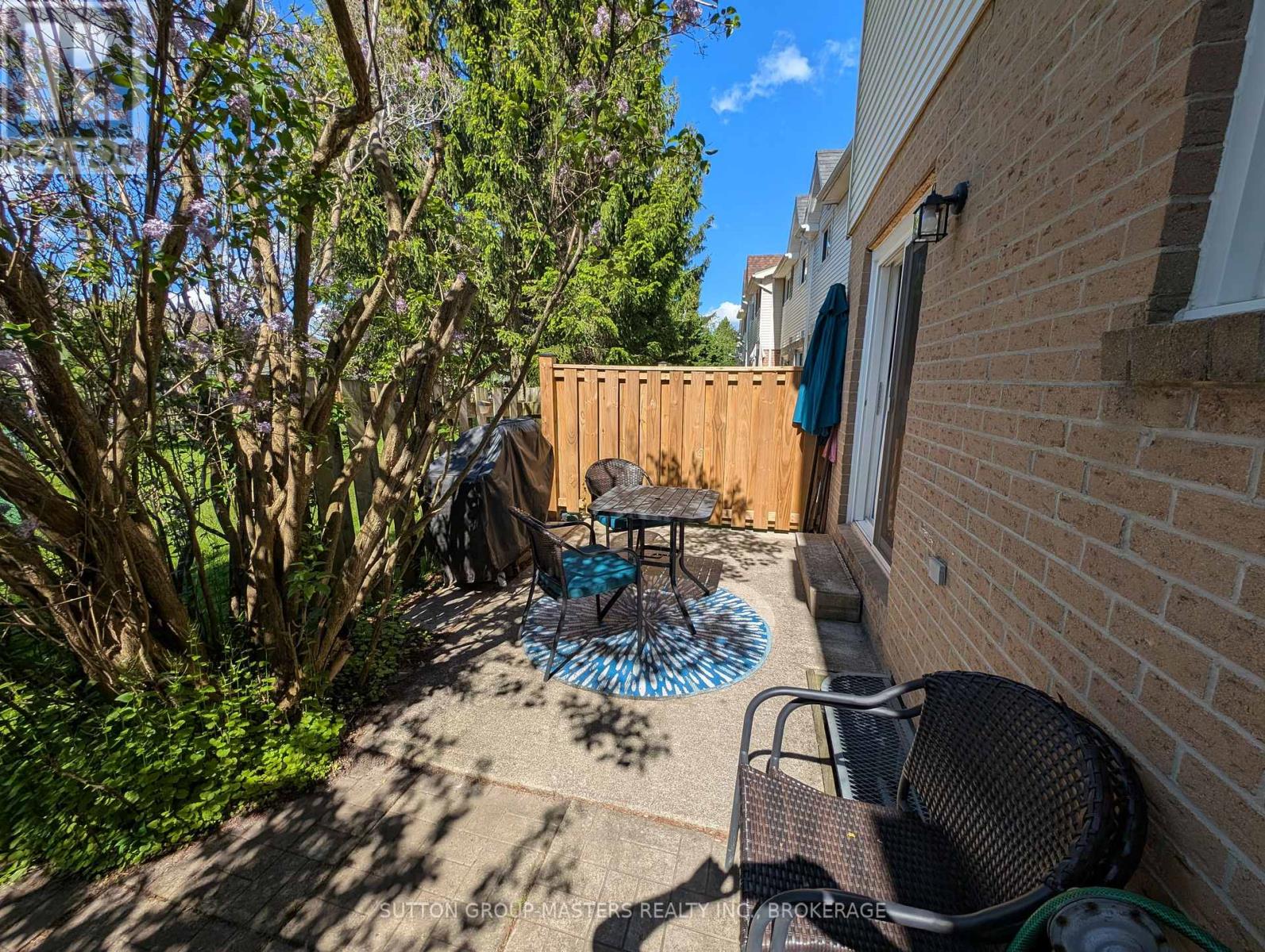 #77 827 DATZELL LANE - 20