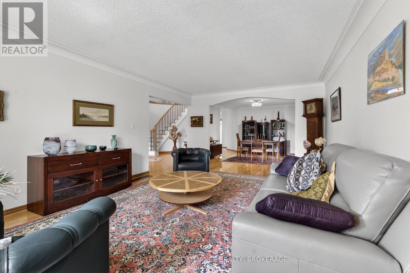 542 RANKIN CRESCENT - 9