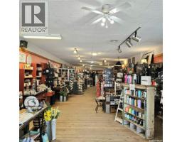 147 Central Avenue N, Swift Current, SK S9H0K9 Photo 10