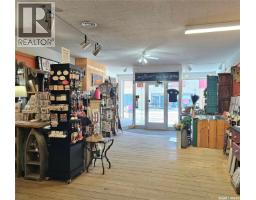 147 Central Avenue N, Swift Current, SK S9H0K9 Photo 9